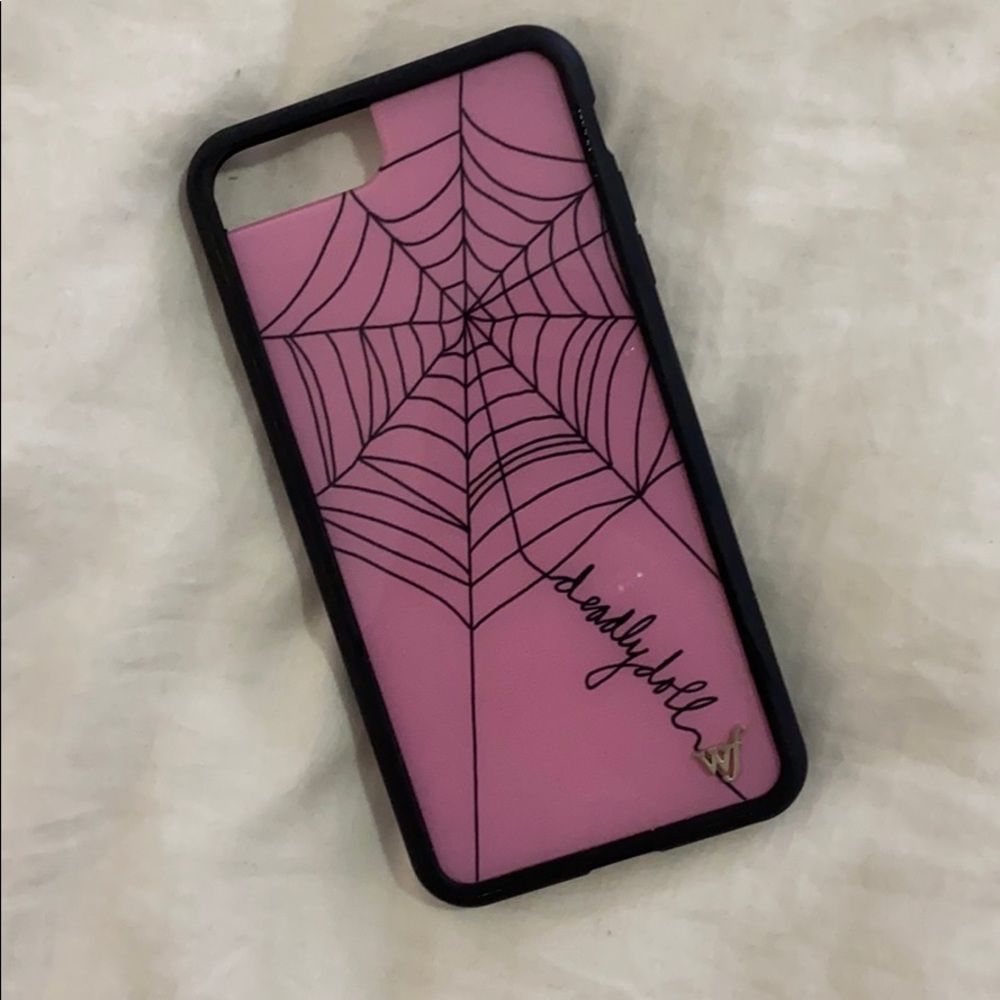 WILDFLOWER x JESSE JO STARK COLLAB iPhone 8+ case